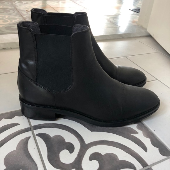 Seychelles Fortitude Leather Chelsea Boots - Picture 5 of 13